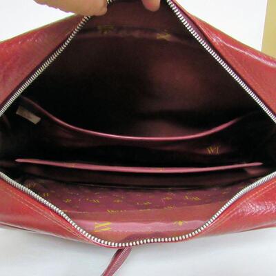 Maroon World Traveler Travel Bag