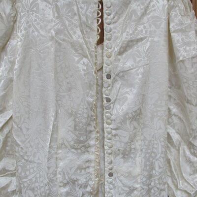 Old Wedding Dress Read Description