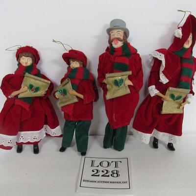 4 Plastic and Cloth Christmas Carolers