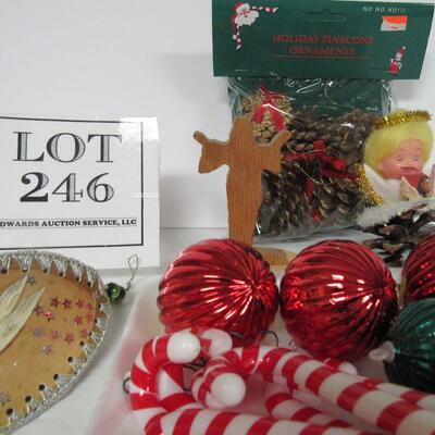 Misc Lot of Christmas Ornaments