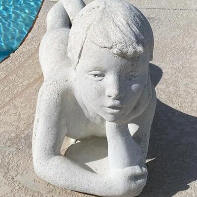LOT#9P: Concrete Statue