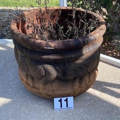 LOT#11P: Jumbo Terra Cotta Pot