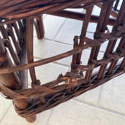 LOT#15P: Wicker and Rattan Table and Chairs