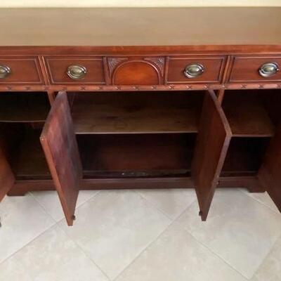 LOT#26D: Vintage Bernhardt Furniture Buffet