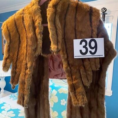 LOT#39B1: Two Piece Mink Stole Lot