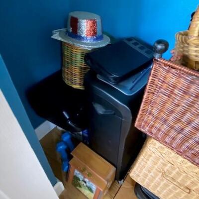 LOT#43B1: Closet Lot #1