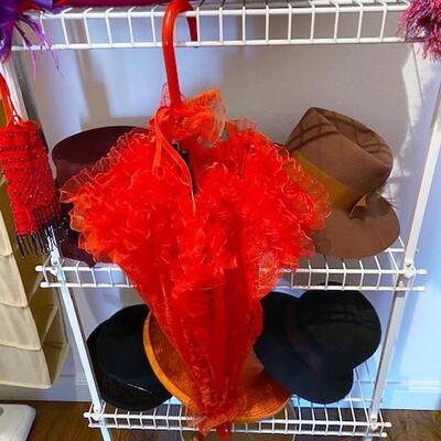 LOT#72MB: Closet Lot #2