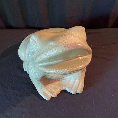 LOT#107D: Large Ceramic Frog