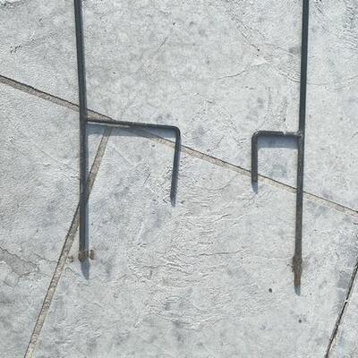 LOT#123G: Shepherd's Hooks