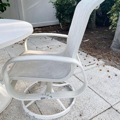 LOT#134FY: Fiberglass Patio Table