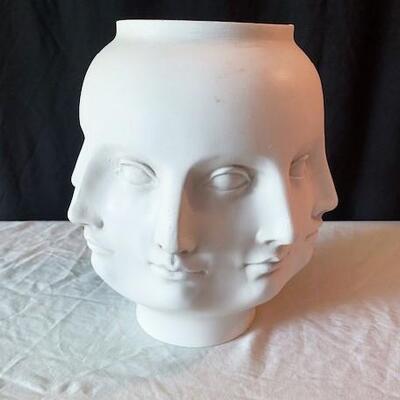 LOT#138D: Contemporary Faces Vase