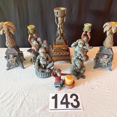 LOT#143D: Monkey DÃ©cor Lot #2