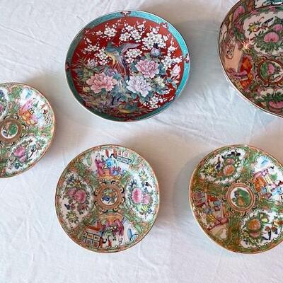 LOT#147D: Famile Rose and Other Lot