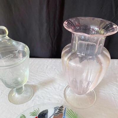 LOT#157L: Assorted Glass Lot