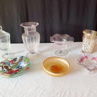 LOT#157L: Assorted Glass Lot