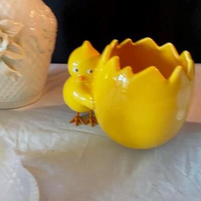 LOT#165L: Assorted Ceramic Lot #1