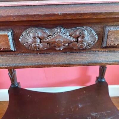 LOT#177L: Victorian Marble Top Table