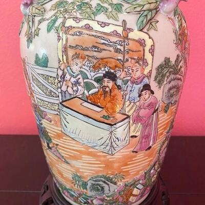 LOT#180L:  Converted Famile Rose Lamp