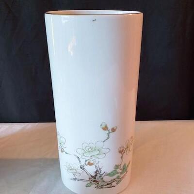 LOT#185L: Ming Garden Tea Set