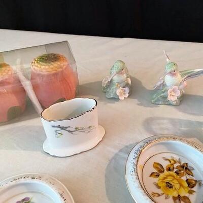 LOT#194L: Assorted Ceramic Lot #3