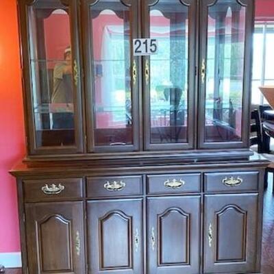 LOT#215L: Mirrored Hutch