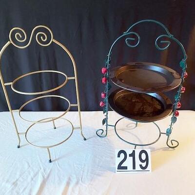 LOT#219L: Tiered Stand Lot