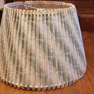 Lot 67: Vintage Cream and Sage Paper Ruffle Pleats Lamp Shade