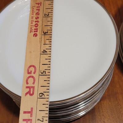 Lot 105: Noritake 'Silverdale' China Set (white with Silver Rim)