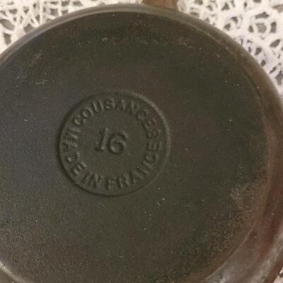 Lot 126: Cousances Brown Enamel Skillet #16 Made in France