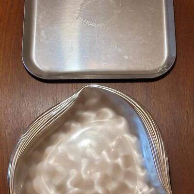 Lot 130: (2) Mid Century Serving Platters