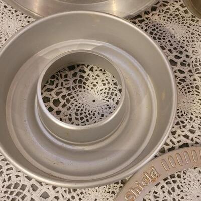Lot 141: Baking Lot