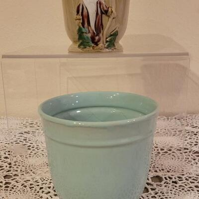 Lot 181: Santa And Teal Vases