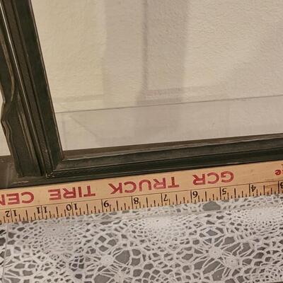 Lot 190: Antique & Vintage Picture Frames - no glass