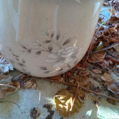 Flower cookie jar