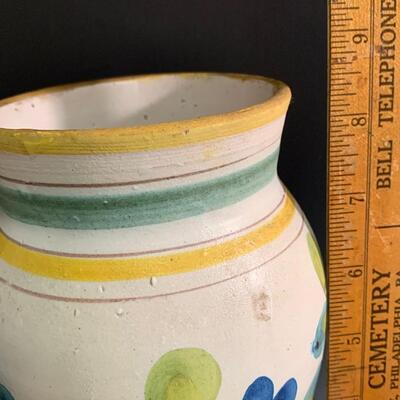 Lot 472: Vintage Pottery