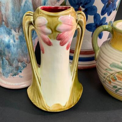 Lot 472: Vintage Pottery