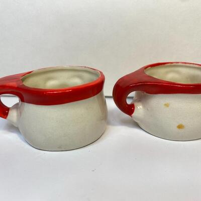 Lot 379: Hard to Find 1960 Howard Holt Vintage Santa Pitcher and Mugs