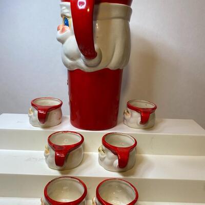 Lot 379: Hard to Find 1960 Howard Holt Vintage Santa Pitcher and Mugs