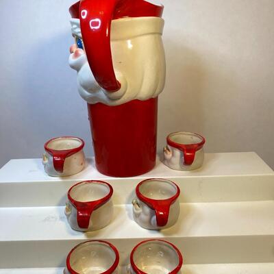 Lot 379: Hard to Find 1960 Howard Holt Vintage Santa Pitcher and Mugs