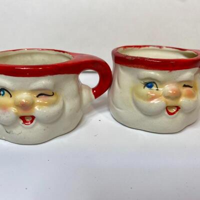 Lot 379: Hard to Find 1960 Howard Holt Vintage Santa Pitcher and Mugs