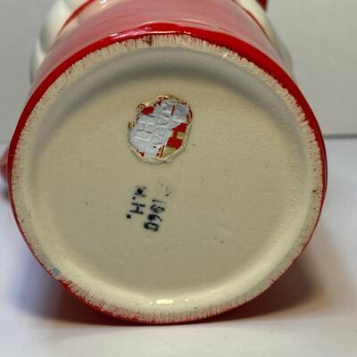 Lot 379: Hard to Find 1960 Howard Holt Vintage Santa Pitcher and Mugs