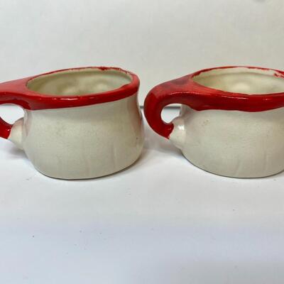 Lot 379: Hard to Find 1960 Howard Holt Vintage Santa Pitcher and Mugs