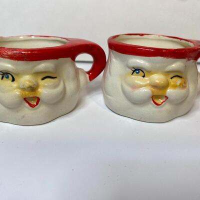 Lot 379: Hard to Find 1960 Howard Holt Vintage Santa Pitcher and Mugs
