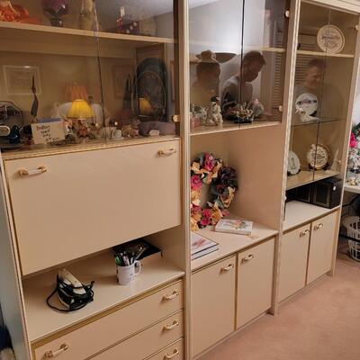Hutch /cabinet