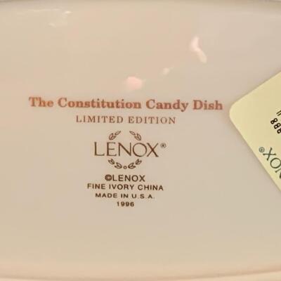 Lot 25: MCM Lenox Tulip Leaf Candlestick Holders, 24k Gold Trimmed Vase & Floral Candy Dish