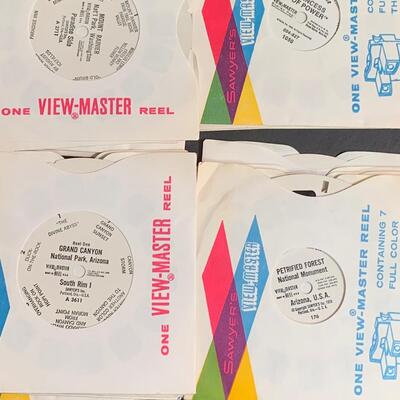 Lot 498: Vintage Sawyer View Master, Reels and More