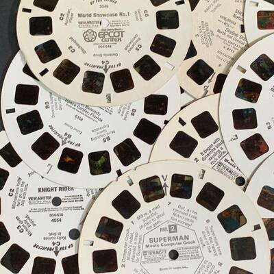 Lot 498: Vintage Sawyer View Master, Reels and More