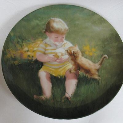 Cone For Two Plate, #7975D, 5th In Special Moments Collection, 1990