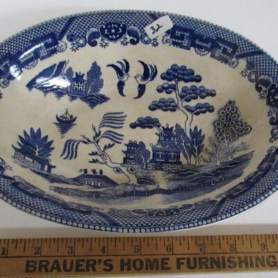 Vintage Blue Willow Oval Bowl