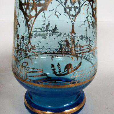 Nice Vintage Venetian Theme Decanter and 6 Small Cordials